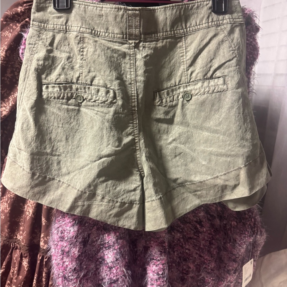 FREE PEOPLE Marina Tailored Trouser Shorts - Crystal Kelp Size 4 NWOT RT $88 - Picture 6 of 7